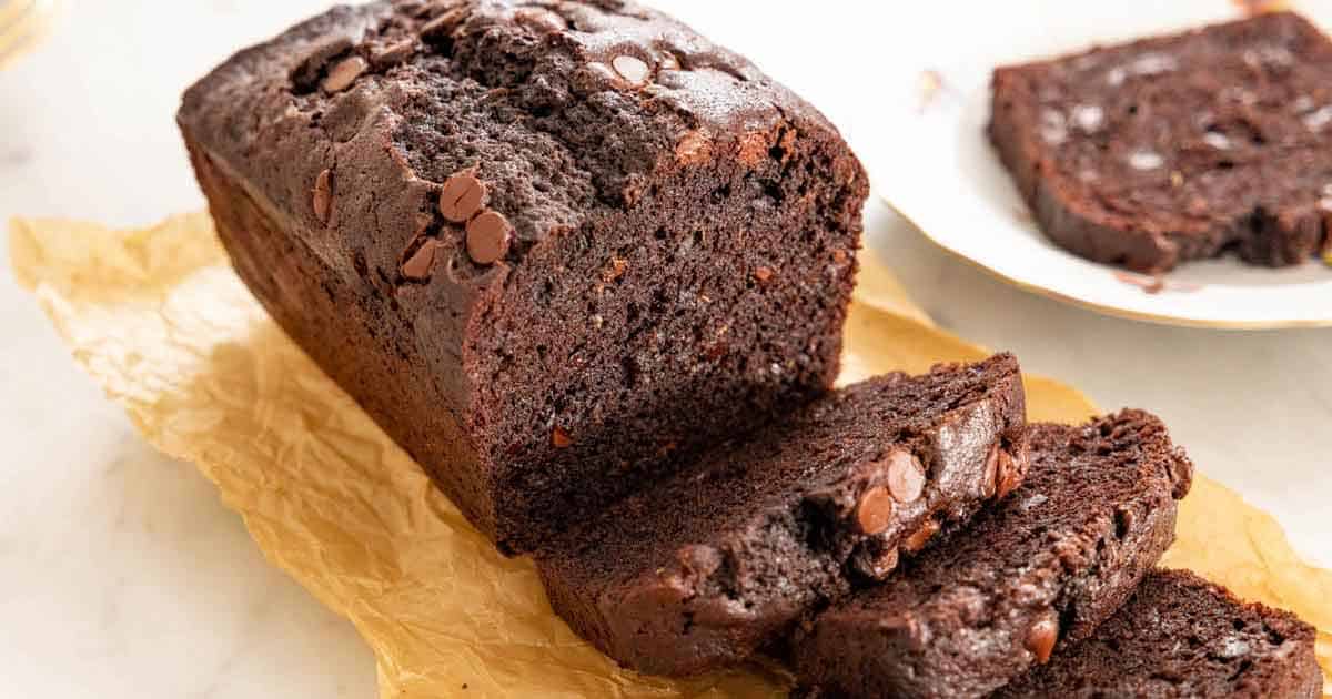 Easy Chocolate Zucchini Bread: Wholesome, Delicious & Veggie-Packed